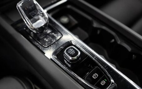 Volvo XC60 II, 2025 год, 6 340 000 рублей, 28 фотография