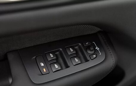 Volvo XC60 II, 2025 год, 6 340 000 рублей, 29 фотография