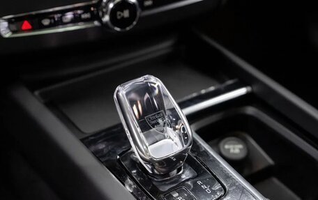 Volvo XC60 II, 2025 год, 6 340 000 рублей, 32 фотография