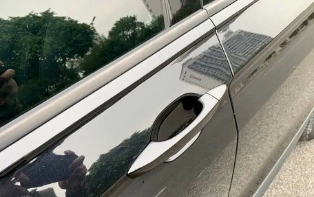 Volkswagen Tiguan II, 2021 год, 1 750 000 рублей, 10 фотография