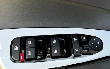 KIA Sportage IV рестайлинг, 2025 год, 3 376 800 рублей, 13 фотография