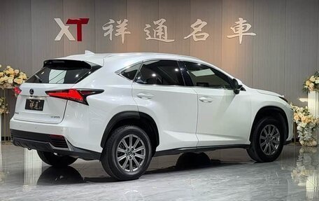 Lexus NX I, 2019 год, 3 050 000 рублей, 11 фотография