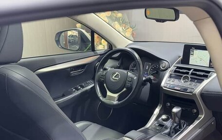 Lexus NX I, 2019 год, 3 050 000 рублей, 22 фотография