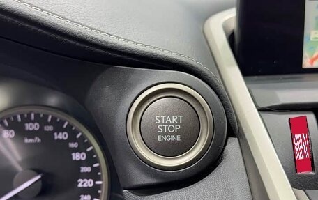 Lexus NX I, 2019 год, 3 050 000 рублей, 17 фотография