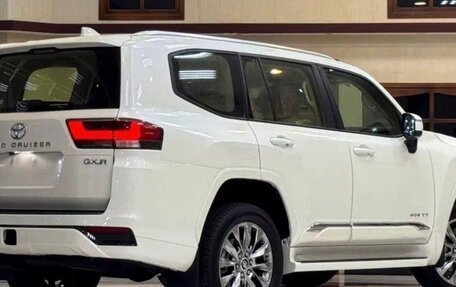 Toyota Land Cruiser, 2025 год, 13 100 000 рублей, 3 фотография