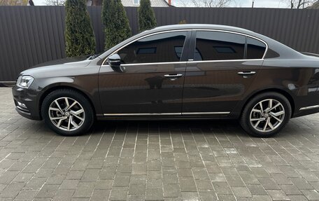 Volkswagen Passat B7, 2014 год, 1 300 000 рублей, 2 фотография