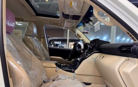 Toyota Land Cruiser, 2025 год, 13 100 000 рублей, 7 фотография