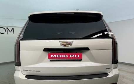 Cadillac Escalade V, 2024 год, 18 750 000 рублей, 4 фотография