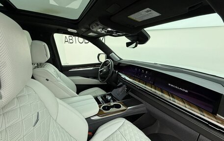 Cadillac Escalade V, 2024 год, 18 750 000 рублей, 14 фотография