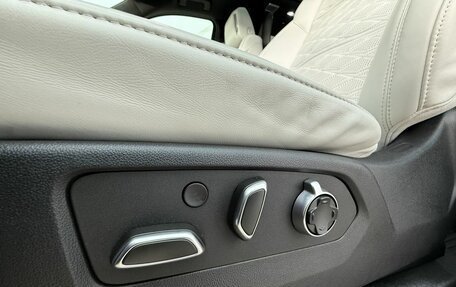 Cadillac Escalade V, 2024 год, 18 750 000 рублей, 12 фотография