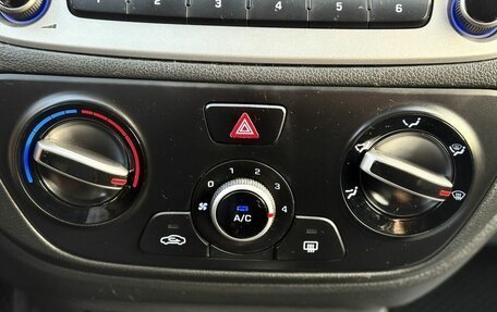 Hyundai Solaris II рестайлинг, 2019 год, 880 000 рублей, 16 фотография