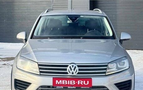 Volkswagen Touareg III, 2015 год, 2 610 500 рублей, 2 фотография