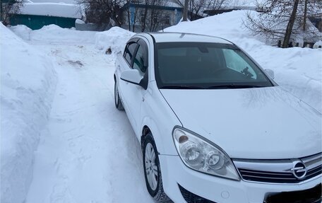 Opel Astra H, 2011 год, 377 000 рублей, 1 фотография