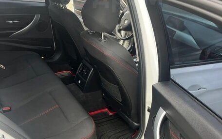 BMW 3 серия, 2011 год, 1 200 000 рублей, 5 фотография