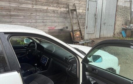 Audi A4, 1996 год, 350 000 рублей, 10 фотография