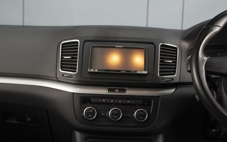 Volkswagen Sharan II, 2012 год, 1 290 000 рублей, 13 фотография