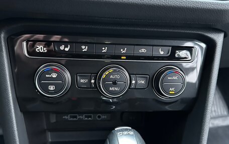 Volkswagen Tiguan II, 2019 год, 2 450 000 рублей, 7 фотография