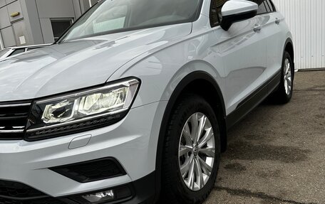 Volkswagen Tiguan II, 2019 год, 2 450 000 рублей, 2 фотография