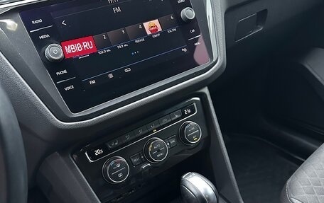 Volkswagen Tiguan II, 2019 год, 2 450 000 рублей, 13 фотография