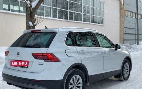 Volkswagen Tiguan II, 2016 год, 2 750 000 рублей, 8 фотография