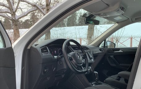 Volkswagen Tiguan II, 2016 год, 2 750 000 рублей, 17 фотография