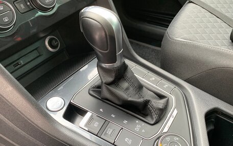 Volkswagen Tiguan II, 2016 год, 2 750 000 рублей, 20 фотография