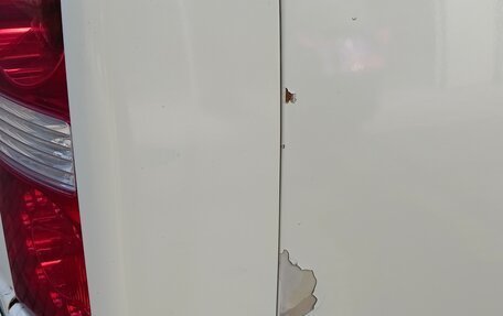 Nissan Elgrand III, 2005 год, 1 250 000 рублей, 24 фотография