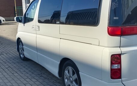 Nissan Elgrand III, 2005 год, 1 250 000 рублей, 14 фотография
