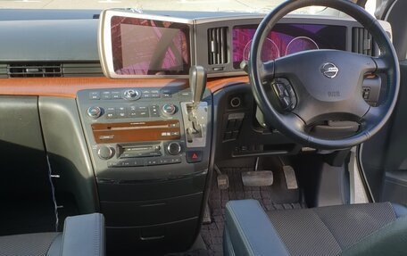 Nissan Elgrand III, 2005 год, 1 250 000 рублей, 34 фотография