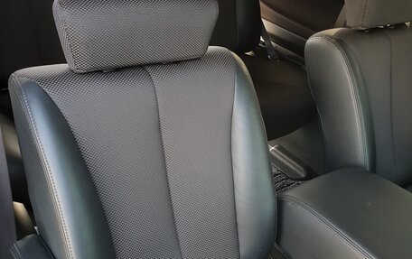 Nissan Elgrand III, 2005 год, 1 250 000 рублей, 38 фотография