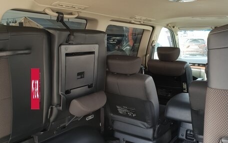 Nissan Elgrand III, 2005 год, 1 250 000 рублей, 39 фотография