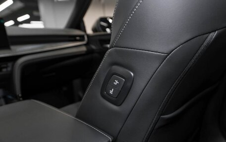 Toyota Camry, 2025 год, 4 300 000 рублей, 16 фотография