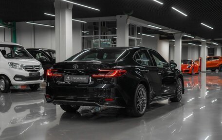 Toyota Camry, 2025 год, 4 300 000 рублей, 4 фотография