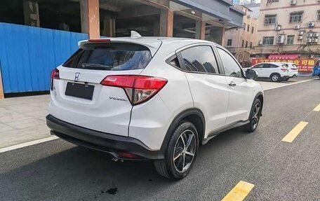 Honda Vezel, 2022 год, 1 400 000 рублей, 9 фотография
