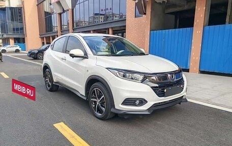 Honda Vezel, 2022 год, 1 400 000 рублей, 6 фотография