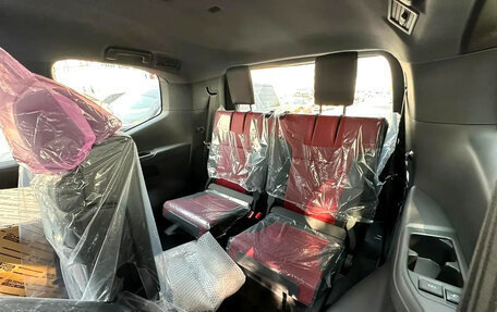 Toyota Land Cruiser, 2025 год, 15 328 800 рублей, 13 фотография