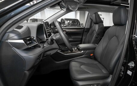 Toyota Highlander, 2025 год, 5 400 000 рублей, 9 фотография