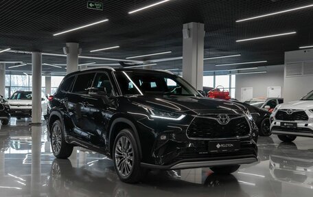 Toyota Highlander, 2025 год, 5 400 000 рублей, 2 фотография