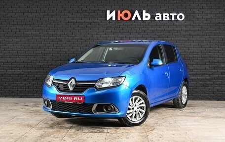 Renault Sandero II рестайлинг, 2018 год, 831 000 рублей, 1 фотография