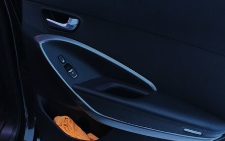 Hyundai Santa Fe III рестайлинг, 2015 год, 1 925 000 рублей, 16 фотография