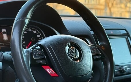 Volkswagen Touareg III, 2013 год, 1 870 000 рублей, 22 фотография