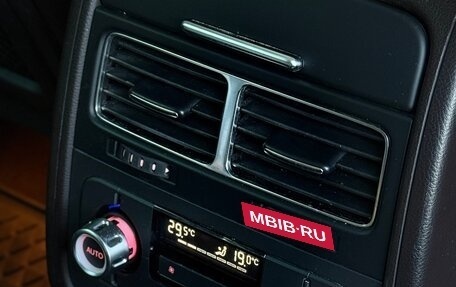 Volkswagen Touareg III, 2013 год, 1 870 000 рублей, 28 фотография