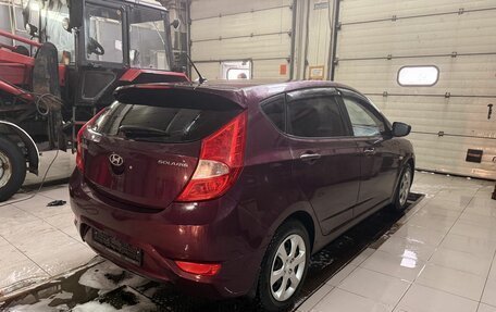 Hyundai Solaris II рестайлинг, 2012 год, 915 000 рублей, 2 фотография