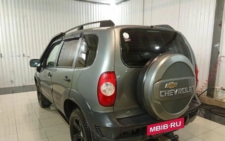 Chevrolet Niva I рестайлинг, 2018 год, 789 000 рублей, 4 фотография