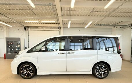 Honda Stepwgn IV, 2015 год, 2 449 900 рублей, 3 фотография