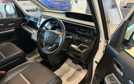 Honda Stepwgn IV, 2015 год, 2 449 900 рублей, 10 фотография