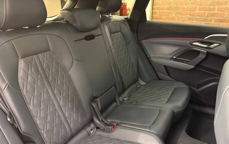 Audi Q5, 2025 год, 8 200 000 рублей, 23 фотография