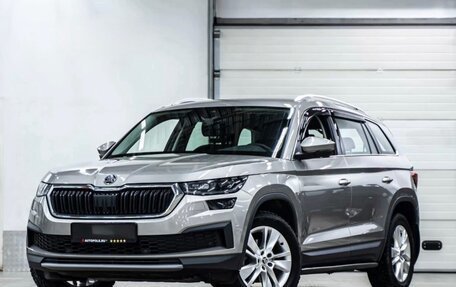 Skoda Kodiaq I, 2022 год, 3 800 000 рублей, 2 фотография