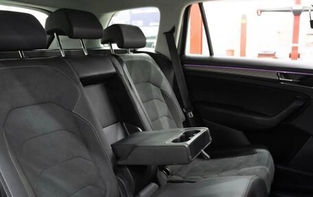 Skoda Kodiaq I, 2022 год, 3 800 000 рублей, 13 фотография