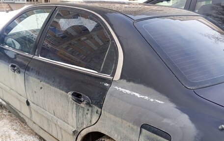 Hyundai Sonata IV рестайлинг, 2003 год, 250 000 рублей, 8 фотография